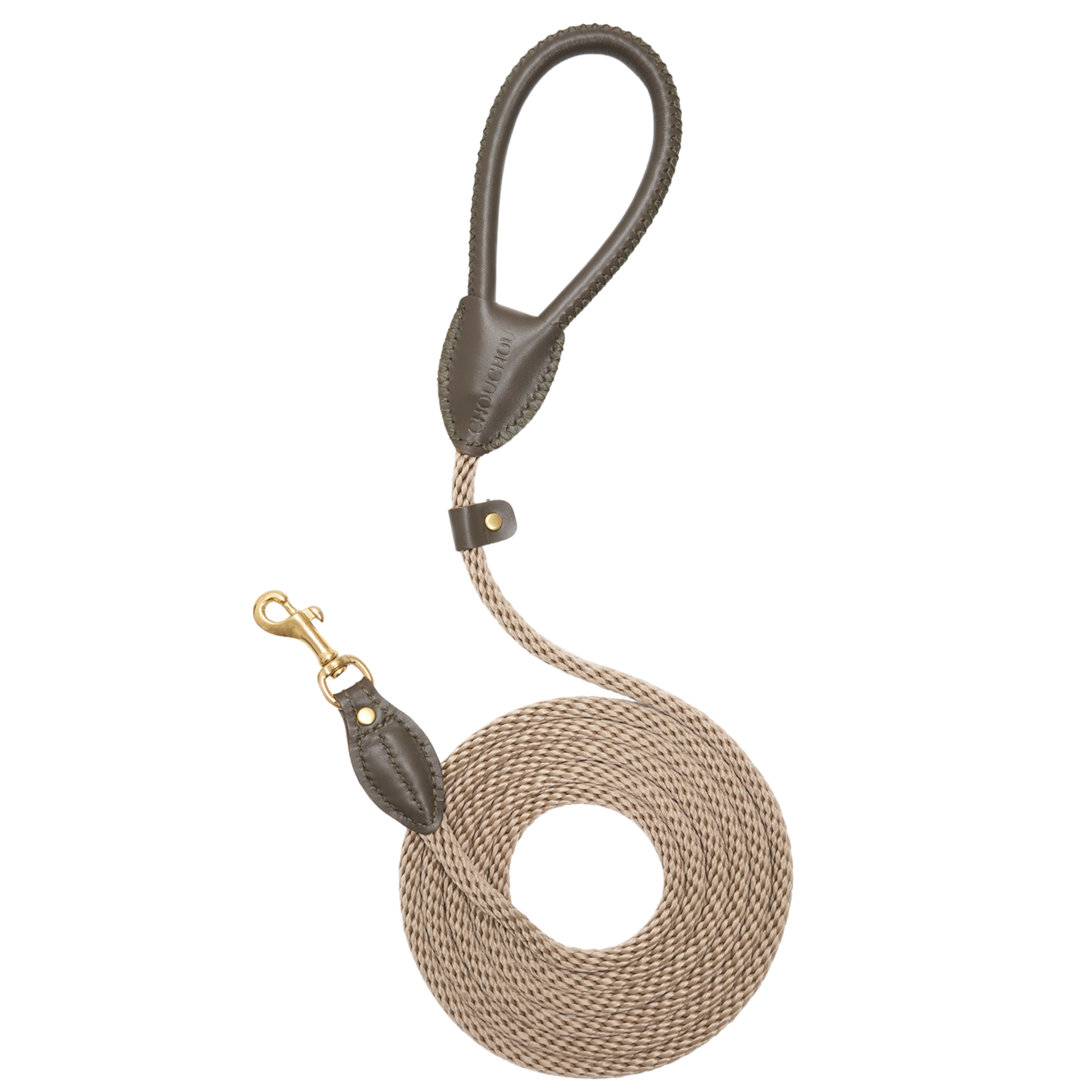 Overhead perspective of the earthy Olive green walking leash by CacheMio & CHOUCHOÚ, showing the neatly coiled beige rope and natural leather grip.